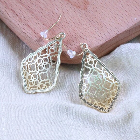 NEW Addie Drop Earrings Gold Filigree Mix - Picture 2 of 2